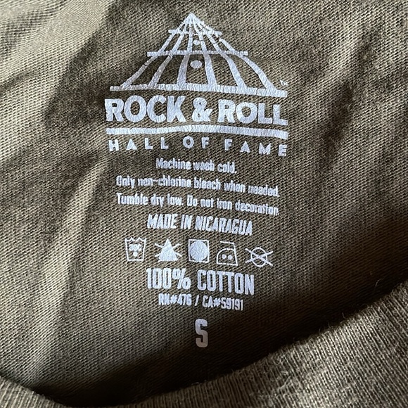 Rock and Roll Hall of Fame T-Shirt, Women’s - Picture 3 of 3